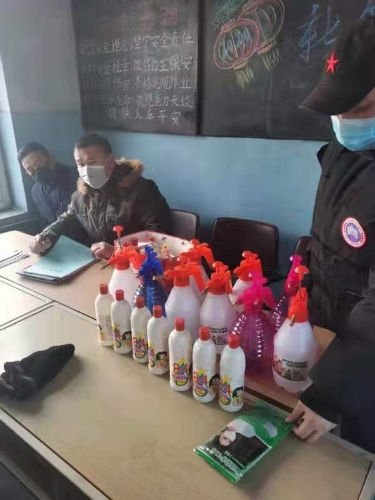 铁路运输部各铁运科定期喷洒消毒液