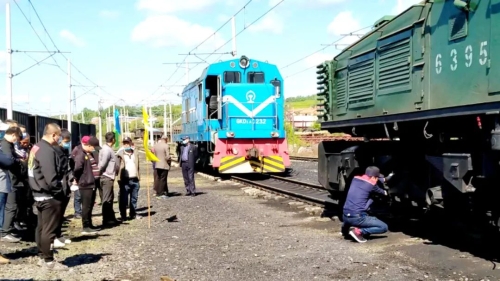 640 640
