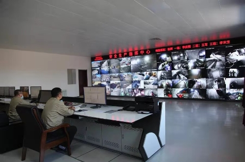 东保卫矿安全生产指挥中心 郑艳丽 摄