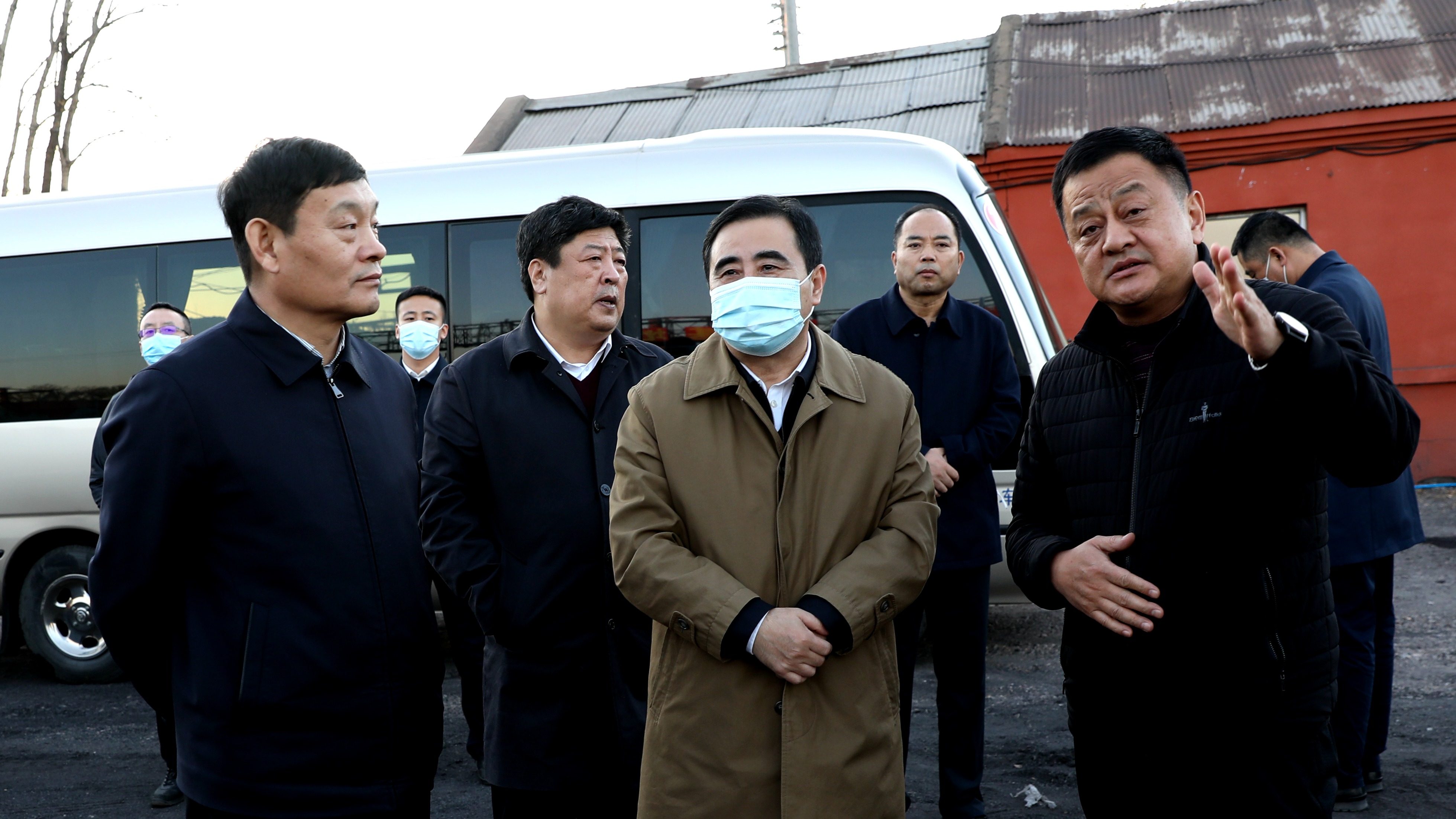 王智奎在双鸭山矿业公司调研时强调 深入学习贯彻落实省委主要领导