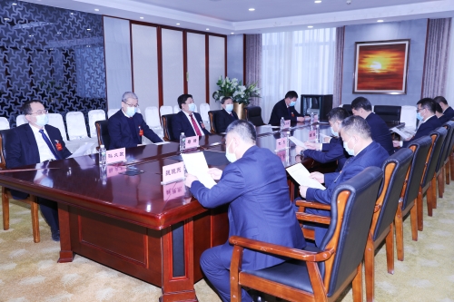 3主席团_副本 3主席团_副本