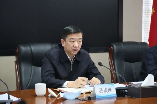 孙成坤在集团公司党委常委扩大会议上强调超前谋划多措并举狠抓落实