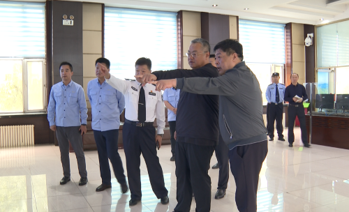 9月5日市领导到双矿公司-1