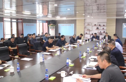 9月7日,公司调研组到东荣一矿开展技术经济一体化 9月7日,公司调研组到东荣一矿开展技术经济一体化