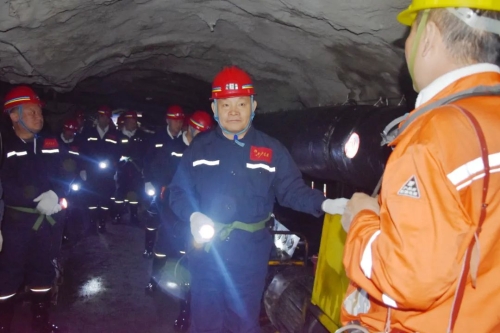 龙煤安全警示月6